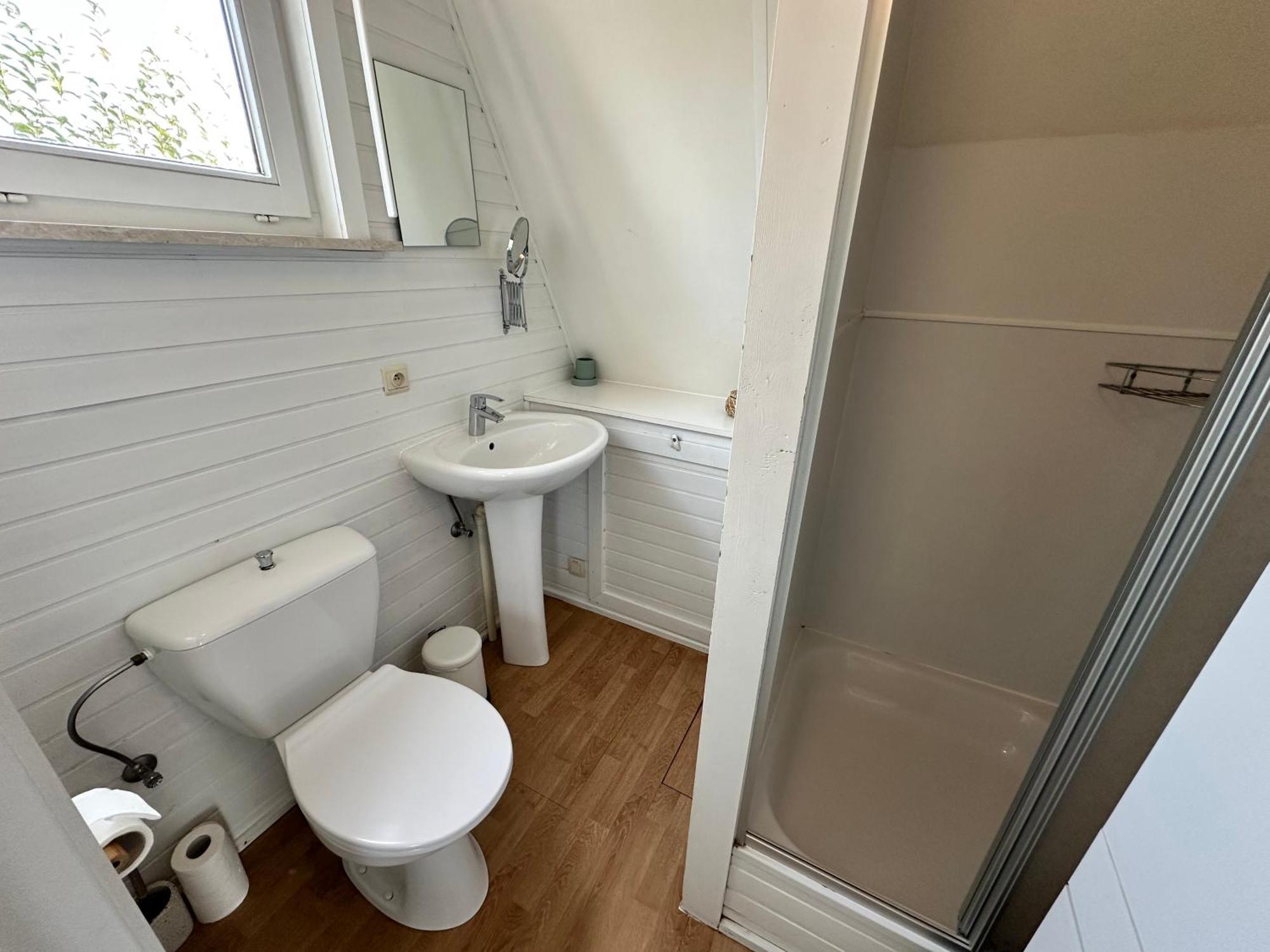Gezellige Chalet In Nieuwpoort - Opkuis Inbegrepen In De Prijs オーストダインケルケ エクステリア 写真
